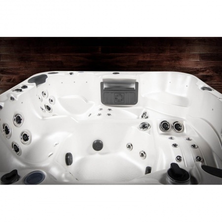 Гидромассажный спа-бассейн Vortex Spas Nitro Гидромассажный спа-бассейн Vortex Spas Nitro