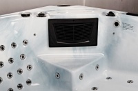 Гидромассажный бассейн Sunrans SR876 Гидромассажный бассейн Sunrans SR876